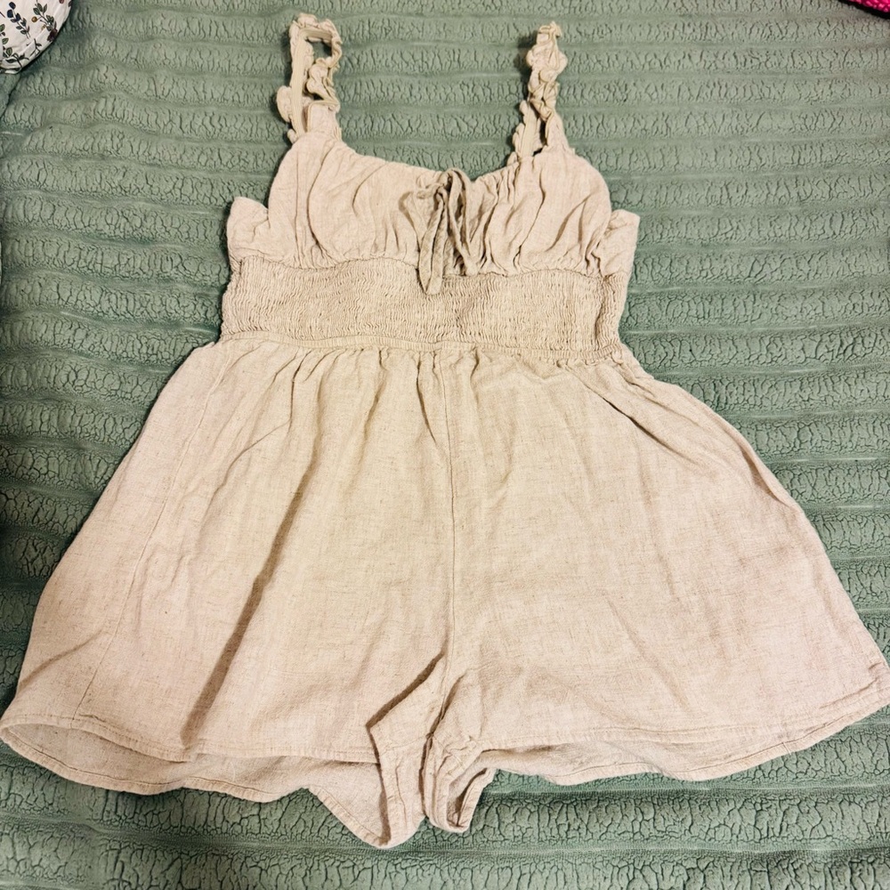 Almond / Tan  Sleeveless Linen Blend Romper Size Small Minimalist Summer